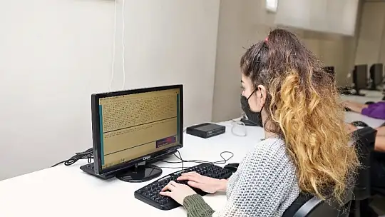 Şehitkamil'de on parmak F klavye kullanım kursu başladı