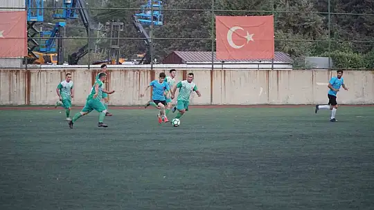 Şehitkamil'de şampiyon Dülük oldu