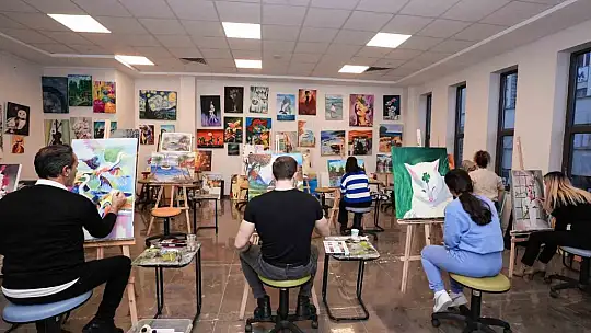 Şehitkamil'de yağlı boya resim kursuna yoğun ilgi