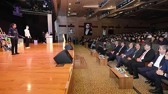 Şehitkamil'deki 36 liseden 144 öğrenci kıyasıya yarıştı