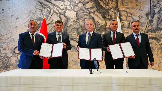 Şehitkamil'deki meslek lisesi öğrencilerine nakdi destek