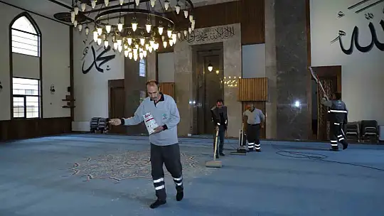 Şehitkamil'deki tüm camiler bayram namazına hazır