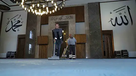 Şehitkamil'deki tüm camiler bayram namazına hazır