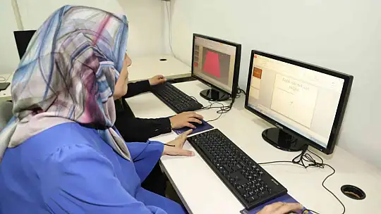 Şehitkamil'den kadınlara bilgisayar eğitimi