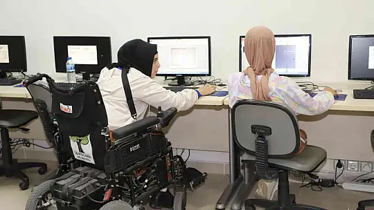 Şehitkamil'den kadınlara bilgisayar eğitimi