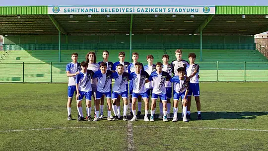 Şehitkamil Futbol Akademisi'nde yarıyıl mesaisi başladı