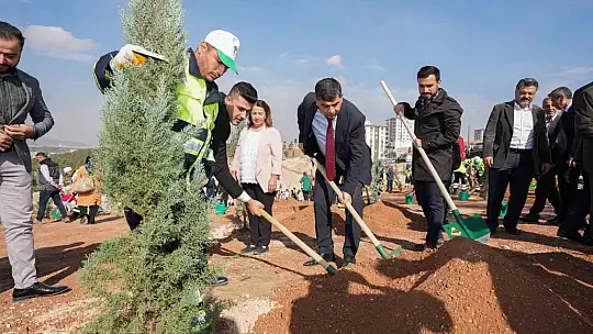 Şehitkamil'in 27. Ormanına can suyu verildi