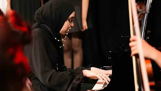 Şehitkamil Sanat Merkezi çocuk orkestrası ilk konserini verdi