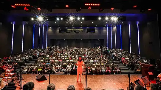 Şehitkamil Sanat Merkezi çocuk orkestrası ilk konserini verdi