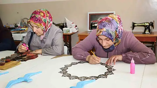 Şehitkamilli kadınlardan el sanatları kursuna yoğun ilgi