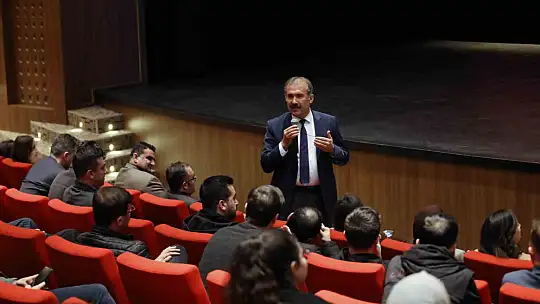 Serkan Kaptan, GAÜN öğrencilerine tecrübelerini anlatı