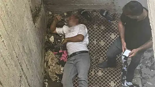 Sıkmak istediği halat kopunca nakliyeci 5 metrelik boşluğa düştü
