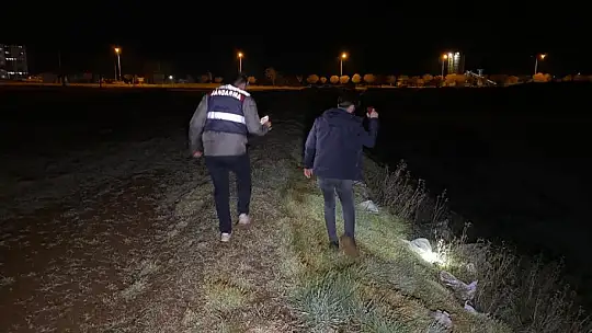 Sokak ortasında kaçırılan kız çocuğu her yerde aranıyor