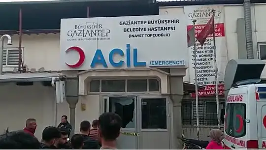Sokakta başlayan silahlı kavga hastane girişinde son buldu: 1 yaralı