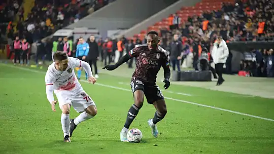 Spor Toto Süper Lig: Gaziantep FK: 1 - Beşiktaş: 1 (Maç Sonucu)