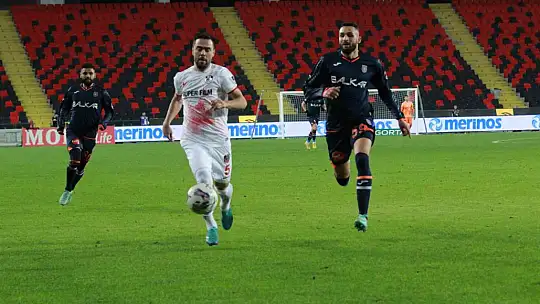 Spor Toto Süper Lig: Gaziantep FK: 1 - Başakşehir: 1 (Maç Sonucu)