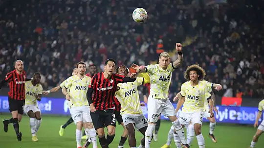 Spor Toto Süper Lig: Gaziantep FK: 0 - Fenerbahçe: 1 (İlk yarı)