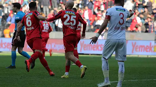 Spor Toto Süper Lig: Gaziantep FK: 1 - DG Sivasspor: 2 (Maç sonucu)