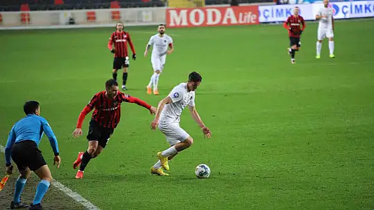 Spor Toto Süper Lig: Gaziantep FK: 1 - A. Hatayspor: 1 (İlk yarı)
