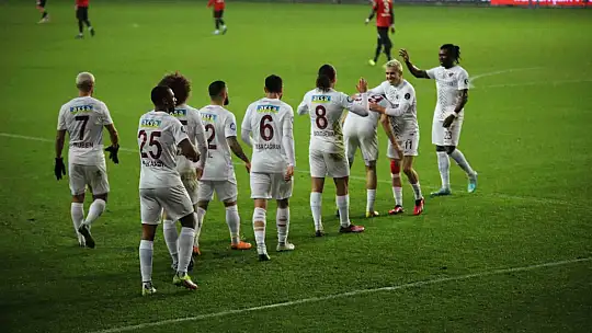 Spor Toto Süper Lig: Gaziantep FK: 1 - A. Hatayspor: 1 (İlk yarı)