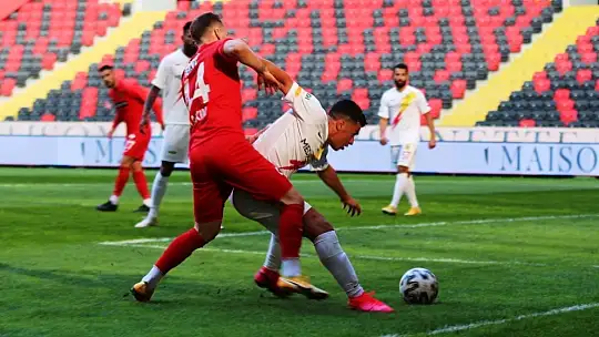 Gaziantep FK: 2 - Yeni Malatyaspor: 2 (Maç sonucu)