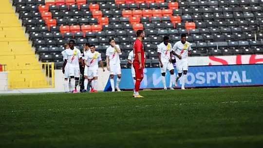Gaziantep FK: 2 - Yeni Malatyaspor: 2 (Maç sonucu)
