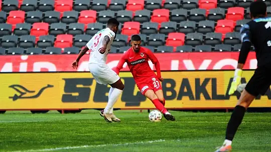 Gaziantep FK: 2 - Yeni Malatyaspor: 2 (Maç sonucu)