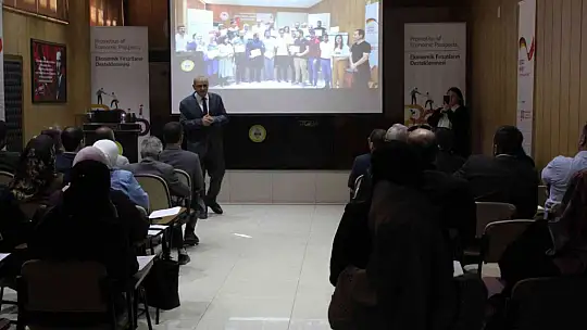 Sürdürülebilir Arıcılık Projesi'ne katılanlar eğitimini tamamlayarak meslek sahibi oldu