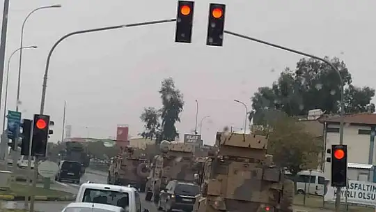 Suriye sınırında askeri araç hareketliliği