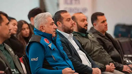 Suriye'ye 27 tırlık yardım konvoyu