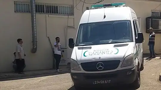 Süt sağımı yaparken elektrik akımına kapılan adam kurtarılamadı
