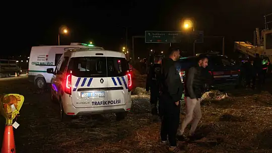 TAG Otoyolu'nda freni patlayan tır dehşet saçtı: 3 ölü, 11 yaralı