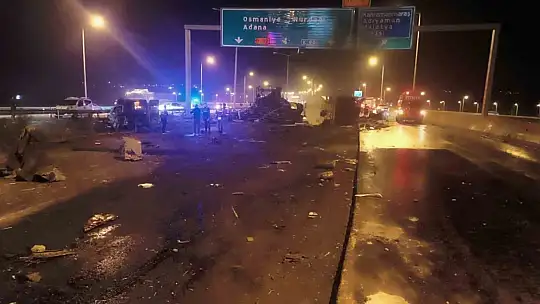 TAG Otoyolu'nda freni patlayan tır dehşet saçtı: 3 ölü, 11 yaralı