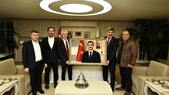 Tahmazoğlu: 'Halı sektörü Türkiye ve Gaziantep'in sanayide de lokomotif sektörüdür'