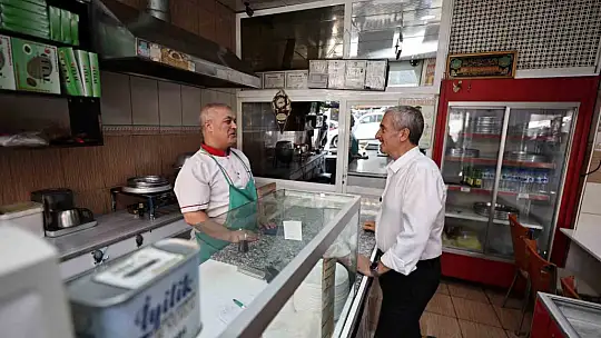Tahmazoğlu esnaf ve vatandaşın yanında