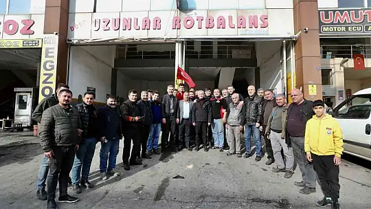 Tahmazoğlu esnafı yalnız bırakmıyor