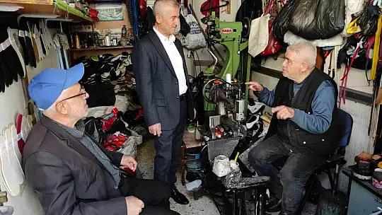 Tahmazoğlu esnafla bir araya geldi