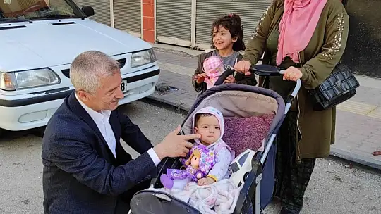 Tahmazoğlu esnafla bir araya geldi