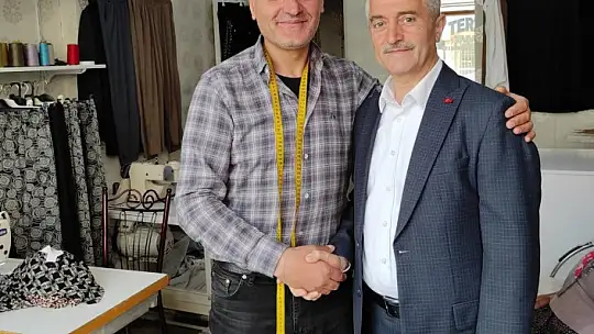 Tahmazoğlu esnafla bir araya geldi