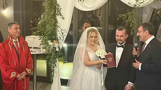 Tancan ailesin mutlu günü