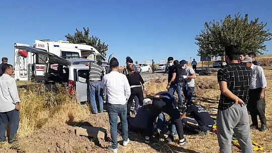 Taziyeye giden aile kaza yaptı: 1 ölü, 4 yaralı