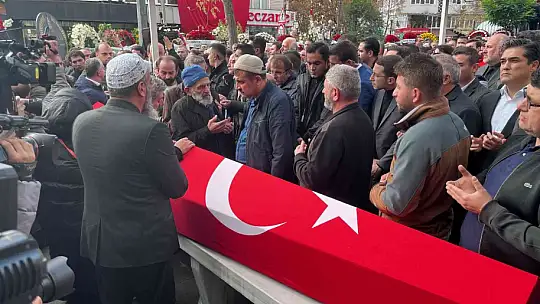 Terör saldırısında hayatını kaybeden çift son yolculuğuna uğurlanıyor