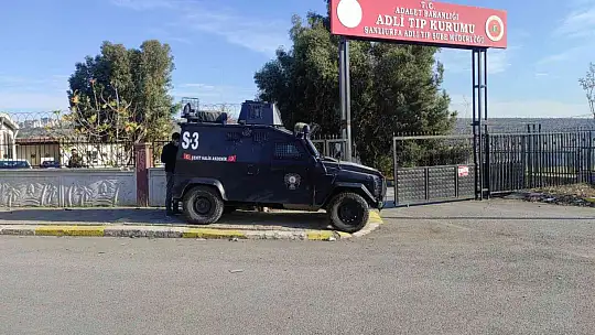 Teröristin cenazesi adli tıpa getirildi