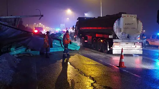 Tırla çarpışan yolcu otobüsü şarampole devrildi: 3'ü ağır 28 yaralı
