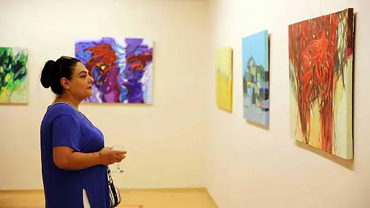 Trabzonlu ressam 55. sergisini Gaziantep'te açtı