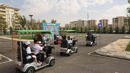 Trafik eğitim parkında eğitimler devam ediyor