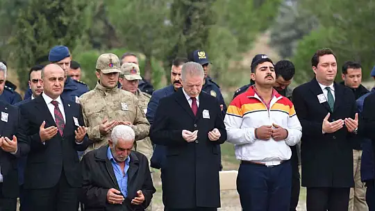 Trafik kazasında hayatını kaybeden askerin naaşı memleketine uğurlandı