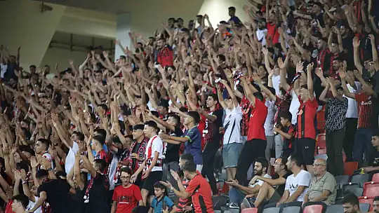Trendyol Süper Lig: Gaziantep FK: 0 - Sivasspor: 1 (Maç devam ediyor)