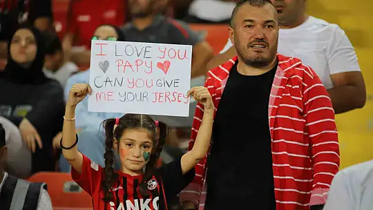 Trendyol Süper Lig: Gaziantep FK: 0 - Sivasspor: 1 (Maç devam ediyor)