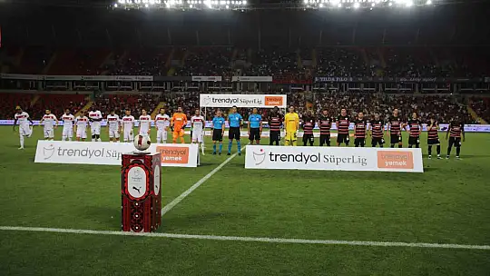 Trendyol Süper Lig: Gaziantep FK: 0 - Sivasspor: 1 (Maç devam ediyor)